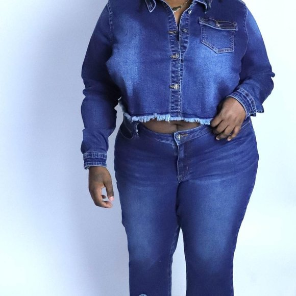 Curvy Women's Unique  Strapped Frayed Cropped Denim /Jean Jacket 2XL - Picture 2 of 4